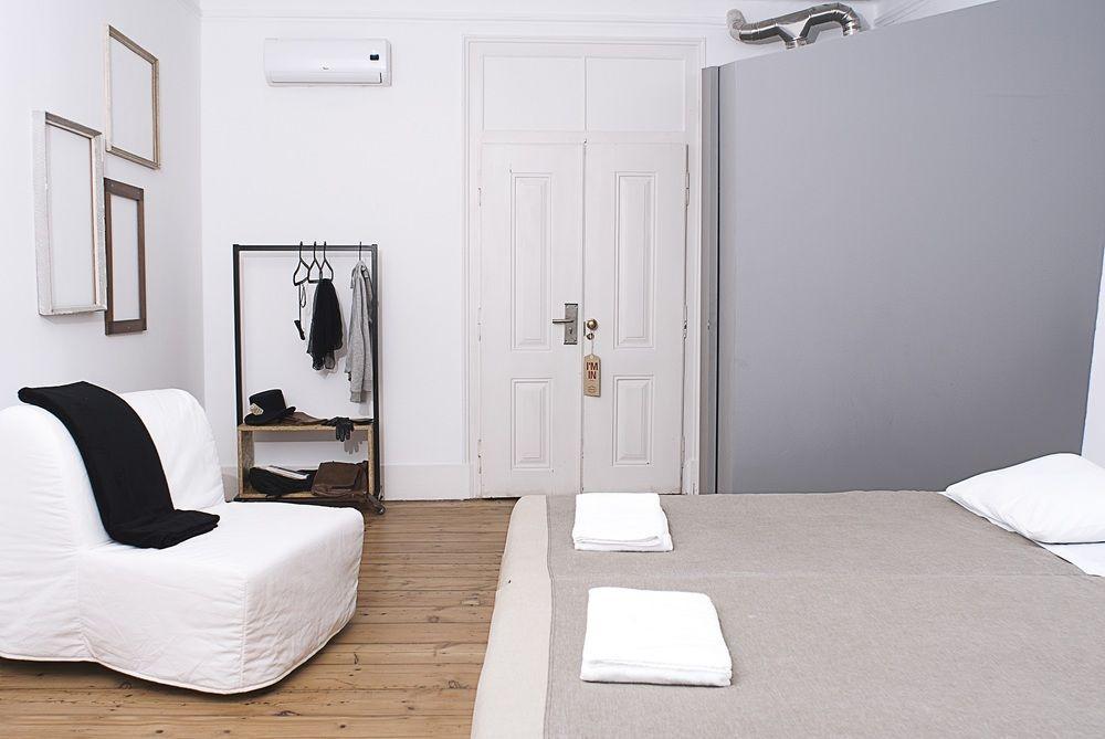 No Limit Bairro Alto Hostel ลิสบอน ภายนอก รูปภาพ