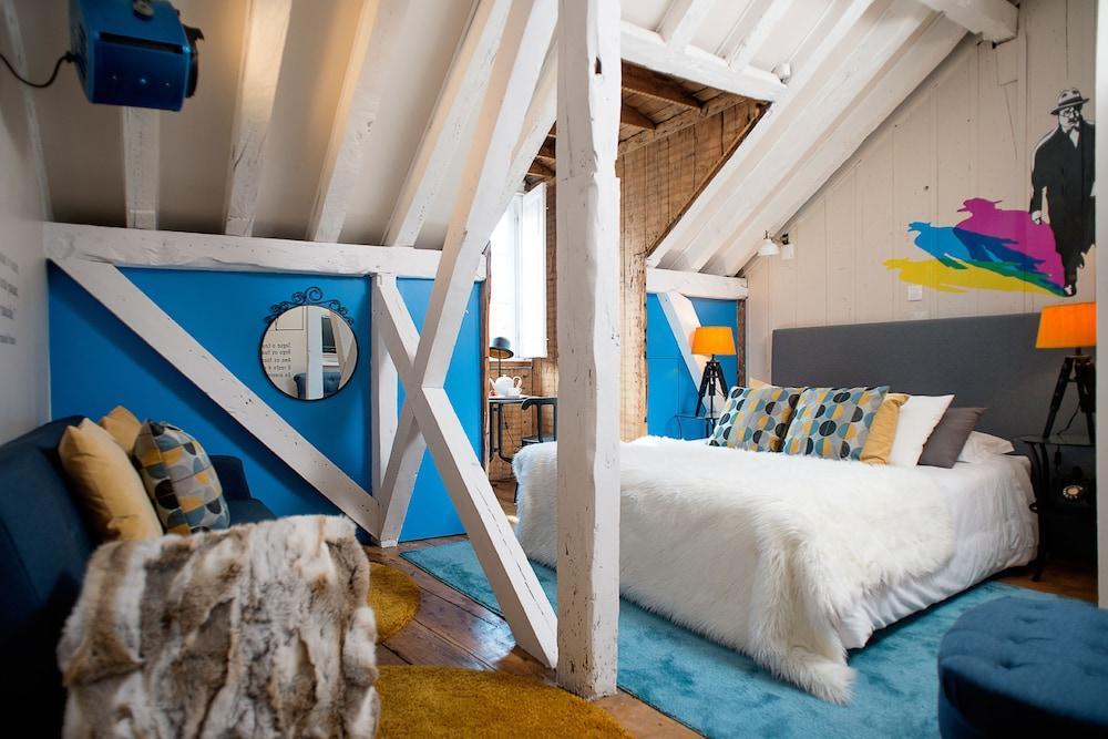 No Limit Bairro Alto Hostel ลิสบอน ภายนอก รูปภาพ